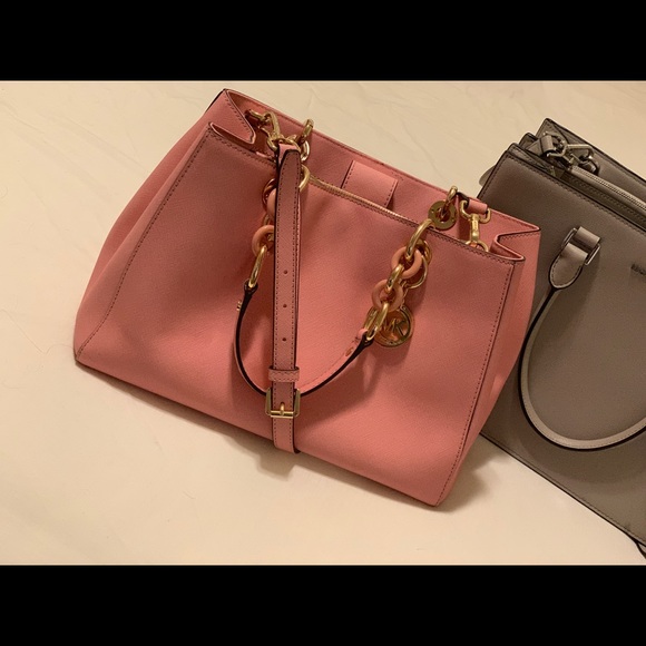 Michael Kors Featured Collectable Handbags - Picture 2 of 8
